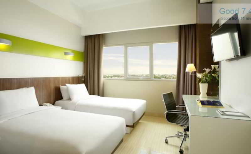 Hotel Santika Cikarang Exterior photo